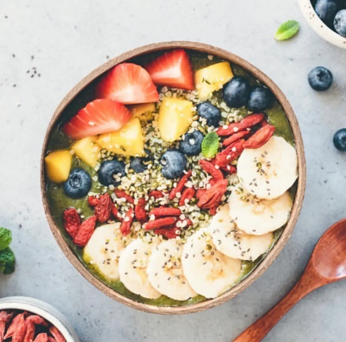 Fresh tropical fruit plate